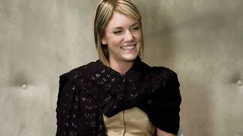 5937-Christina Carter,Isis Love,Princess Donna Dolore,Riley Rey