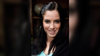 8493-Steve Holmes,Tricia Oaks