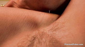 PITS AND PUBES: Alfonso Osnaya