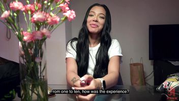 Venezuelan Hottie Tied Up For The First Time