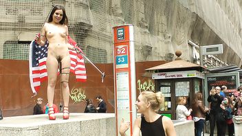 37796-Juliette March,Mona Wales,Xavi Tralla